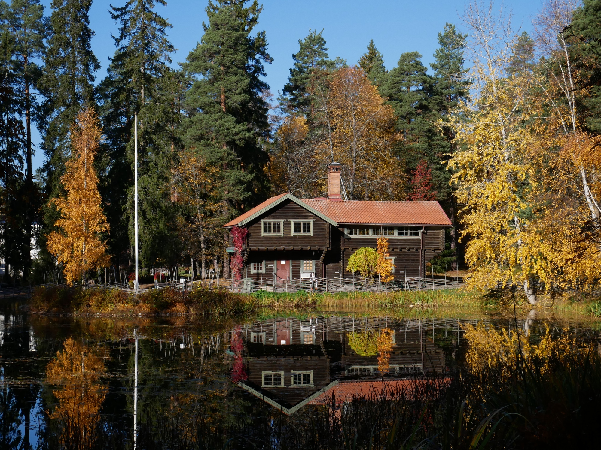 A photo taken at Stadsparken in Falun.