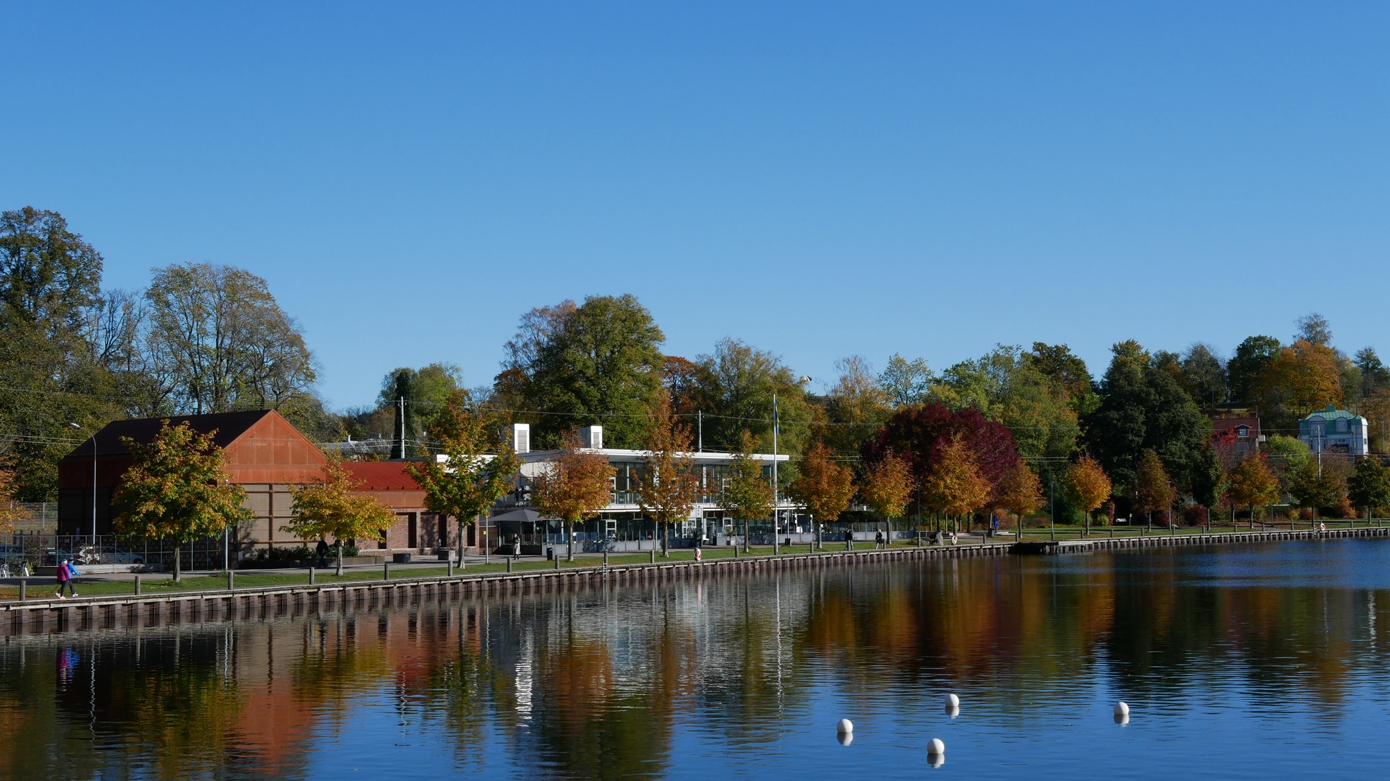 A photo taken at the lake Växjösjön in Växjö.