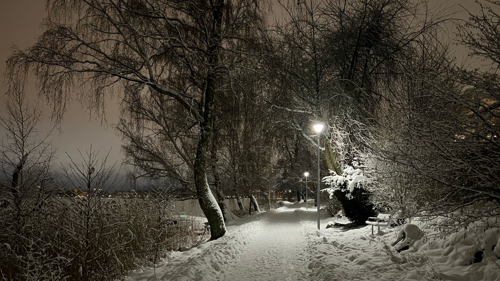 A photo taken at the lake Växjösjön in Växjö.